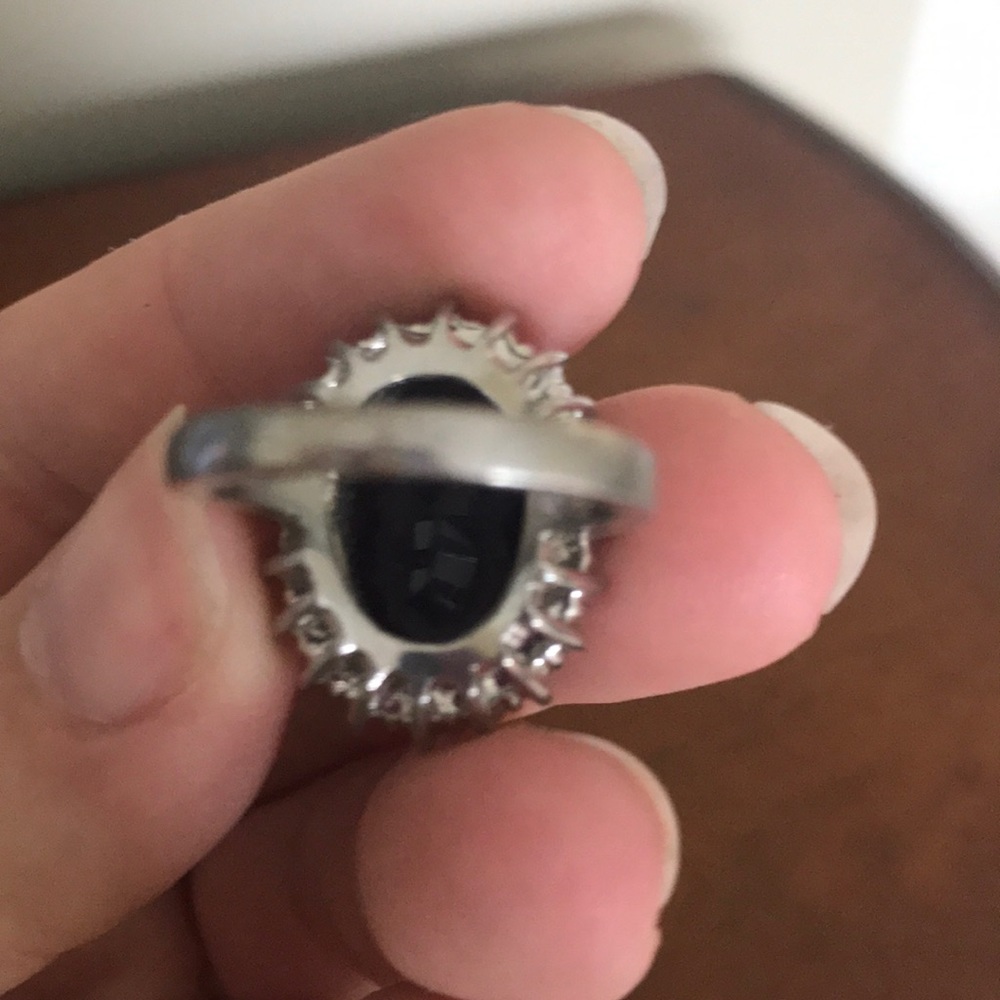Costume ring - Picture 3 of 4